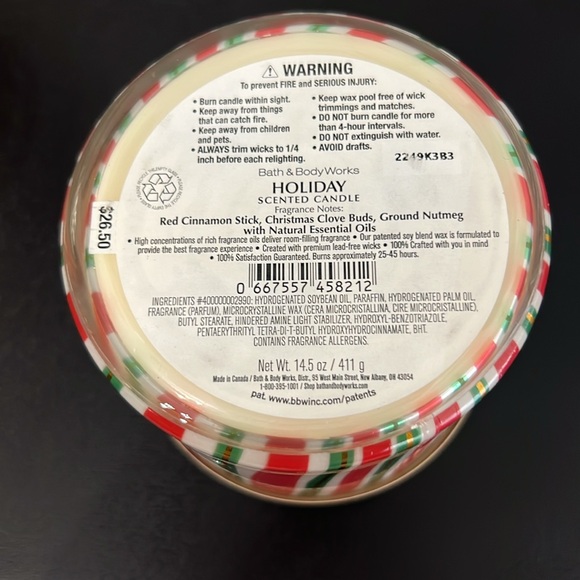 Bath & Body Works HOLIDAY 3 wick Candle - Picture 3 of 3
